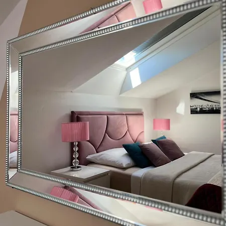 Four You-with Sea View 자다르