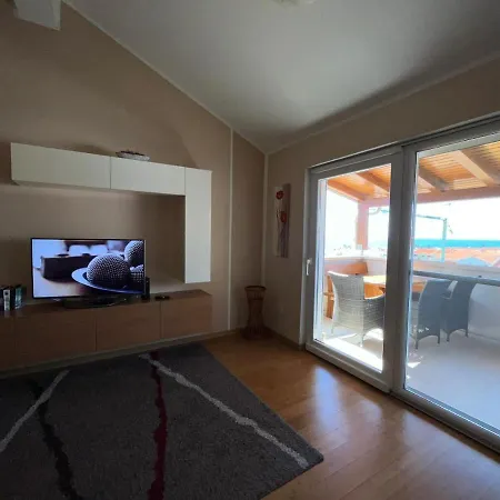 Four You-with Sea View *