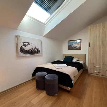 Four You-with Sea View 아파트 *